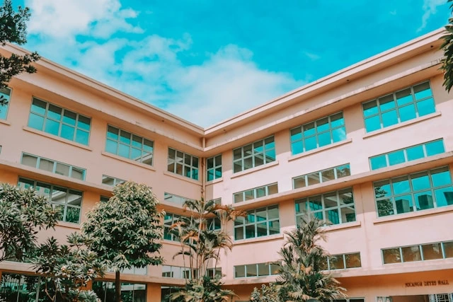 Sekolah Menengah Atas Smaharapanmadani